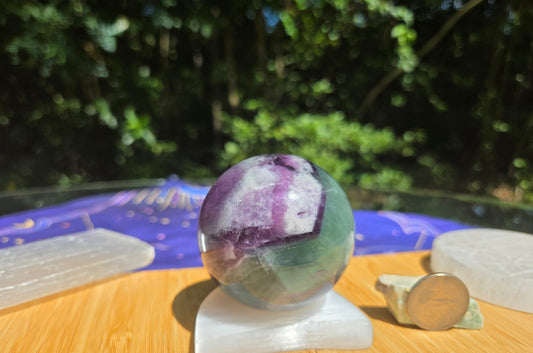 Feather Flourite Sphere