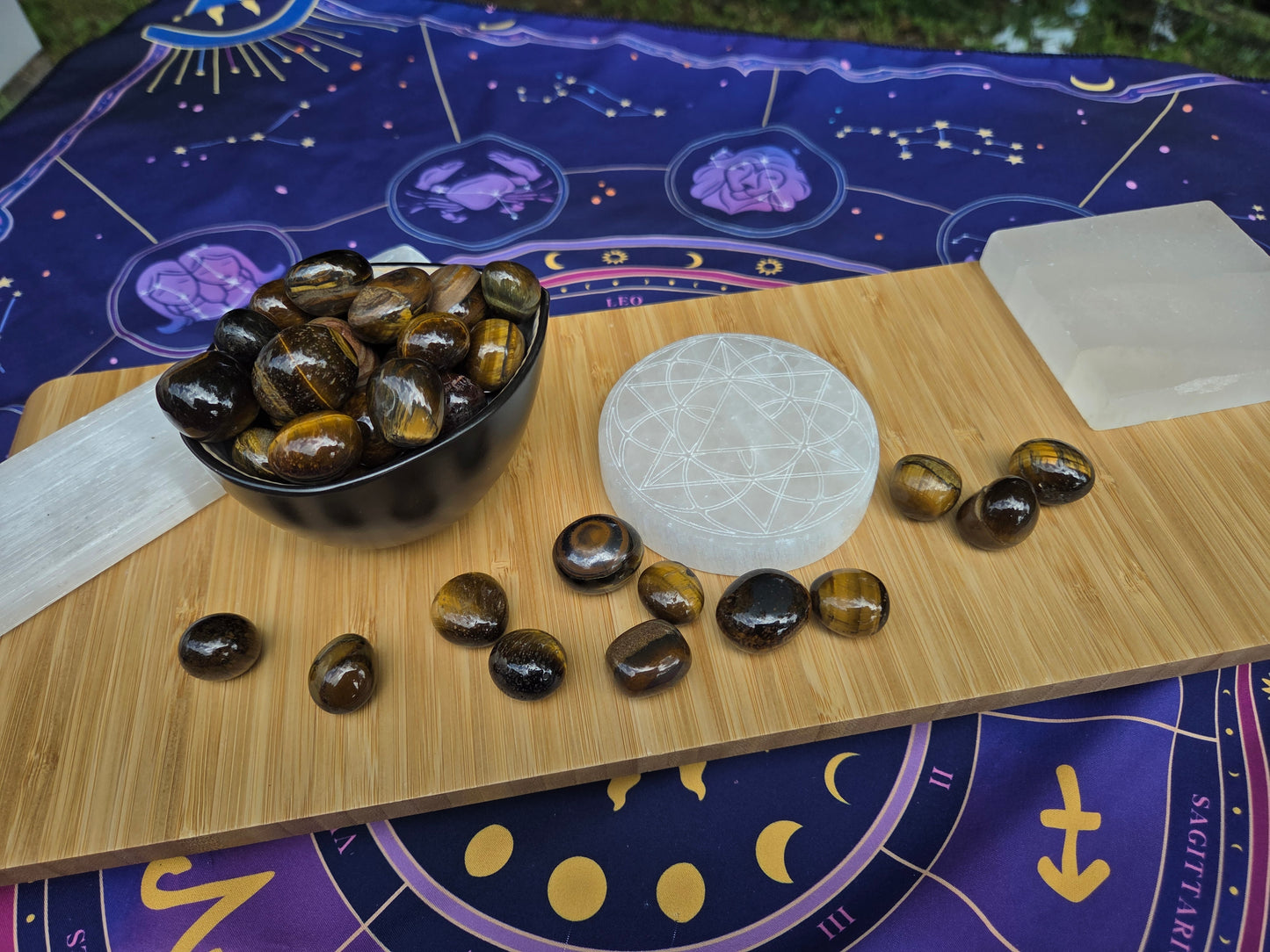Tigers Eye Tumbles